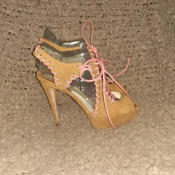 Vintage BRIAN ATWOOD-BITCHIN-Tan Nubuck/Pink Laces-Corset Style-Stilettos-Sz 37 - Picture 4 of 8